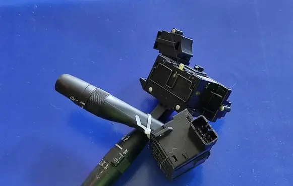 Chrysler Pacifica Wiper control stalk 05082035AA