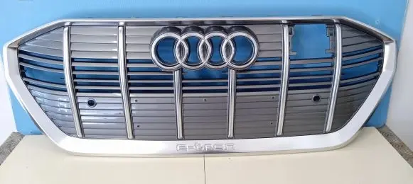 Audi e-tron Front grill 4KE853651 4KE853651A 4KE853651B