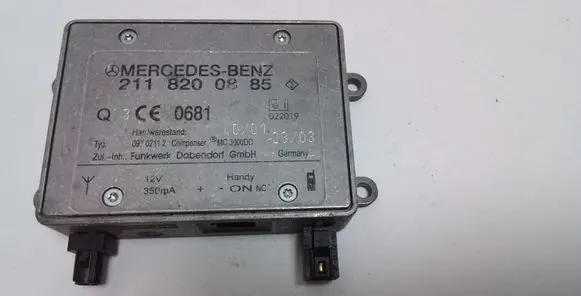 Mercedes-Benz E W211 Bluetooth antenna 2118200885