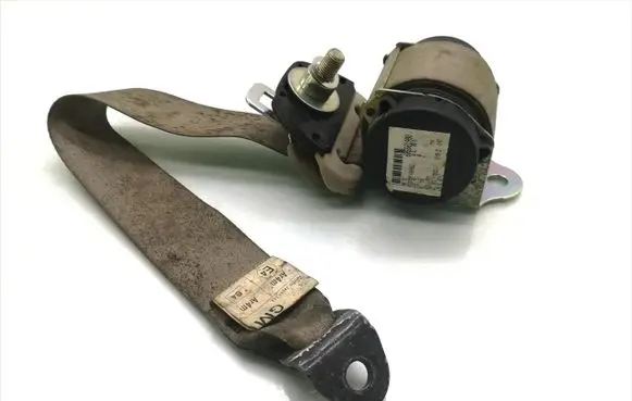 Citroen C-Crosser Rear seatbelt 6066751