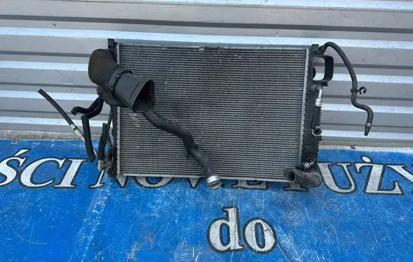 Mercedes-Benz S W221 Coolant radiator A2215002603 A2215050141 A2215000254