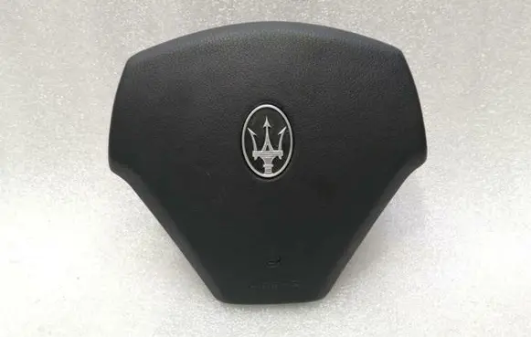 Maserati Quattroporte Steering wheel airbag 9813301