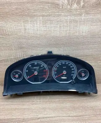 Opel Vectra C Speedometer (instrument cluster) 24402320XJ 110080166