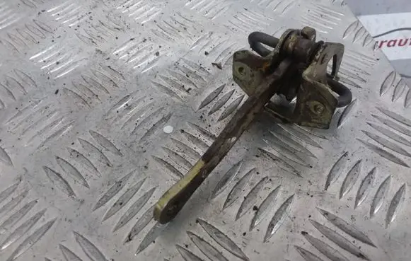 BMW 3 E36 Rear door check strap stopper