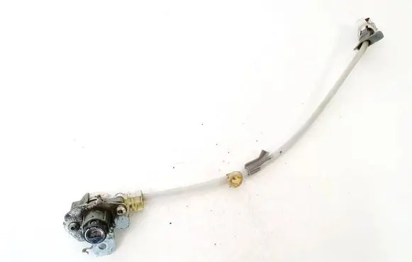 Honda Civic Front door lock (next to the handle) 6k08