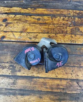 Ford Mondeo MK IV Horn signal AM80S A046522