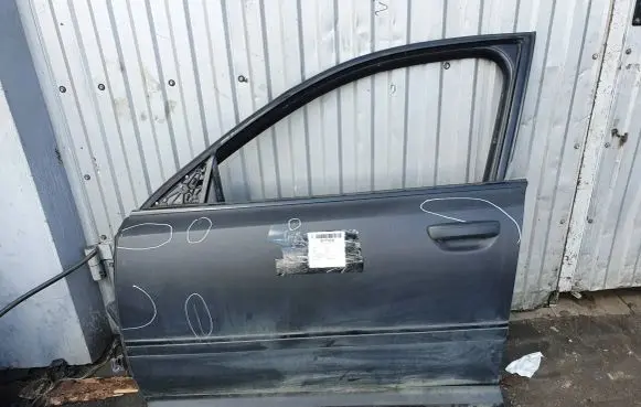 Audi A8 S8 D3 4E Front door