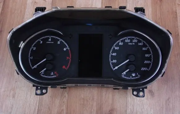 Toyota Yaris Speedometer (instrument cluster) 83800F5291