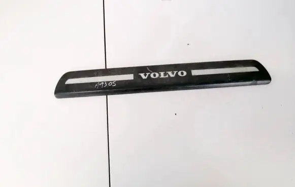 Volvo V50 Front sill trim cover 08622671
