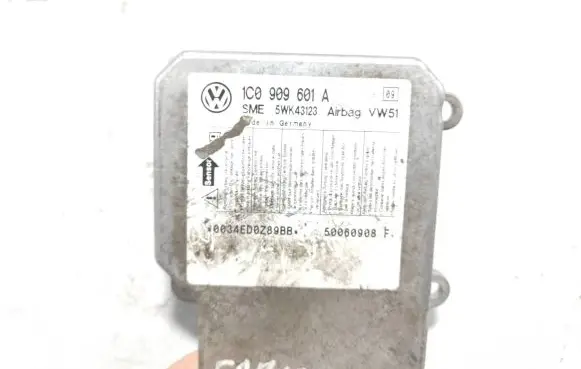 Skoda Fabia Mk1 (6Y) Airbag control unit/module 1C0909601A 5WK43123