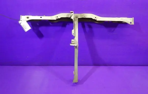 Toyota Avensis T250 Front piece kit 