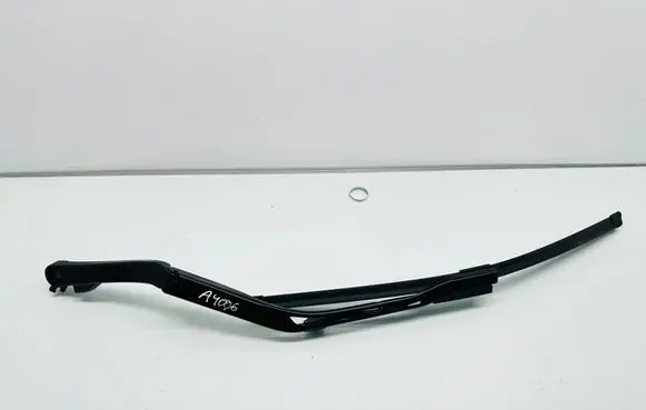 Windshield/front glass wiper blade
