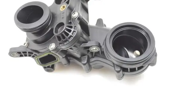 Thermostat/thermostat housing