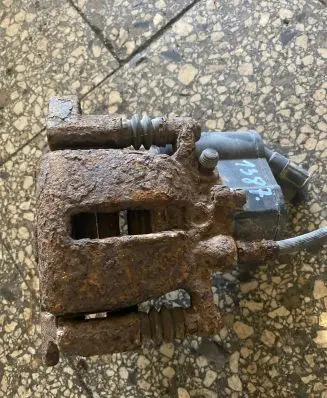 Audi A6 S6 C6 4F Rear brake caliper
