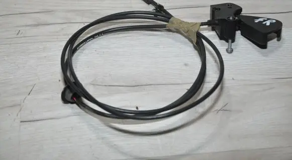 Fiat Freemont Engine bonnet/hood lock release cable 