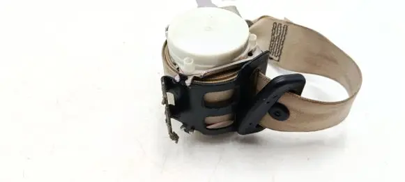 BMW 5 E60 E61 Rear seatbelt 33061255