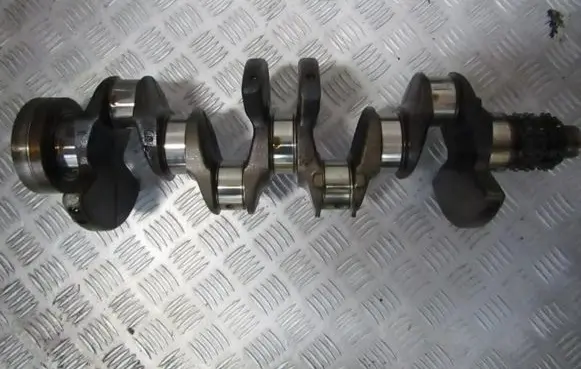 Mercedes-Benz C W203 Crankshaft 