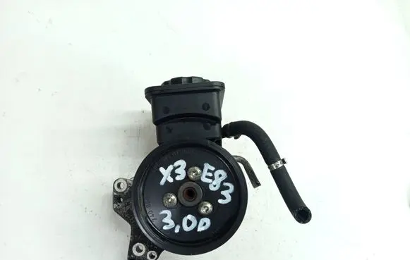BMW X3 E83 Power steering pump 3413807
