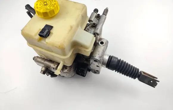 Land Rover Range Rover P38A ABS Pump 468413015