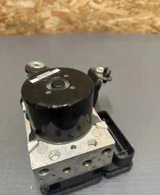 Volvo S60 ABS Pump 31329137 28526258053 10061935501