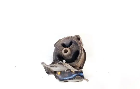 Honda Accord Engine mount bracket