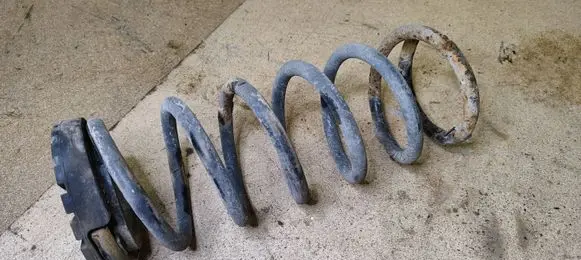 Ford Mondeo MK IV Rear coil spring