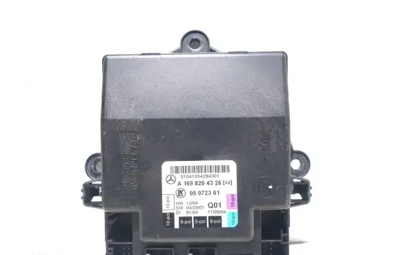 Mercedes-Benz A W169 Door control unit/module A1698204326