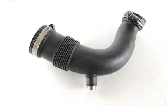Porsche Cayenne (9PA) Air intake hose/pipe 7L5129627A
