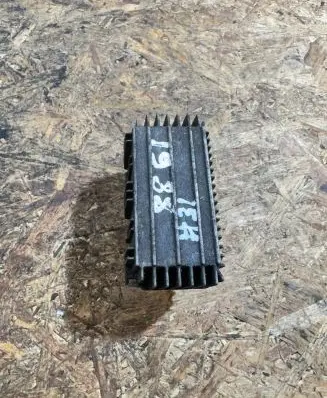 Opel Zafira B Glow plug pre-heat relay 51299014B 5535301