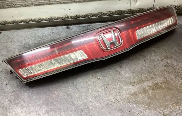 Honda Civic Number plate light V283AW