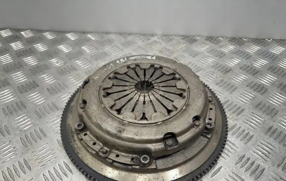 Mini One - Cooper Coupe R56 Clutch set kit 7561765 7568714 7557169