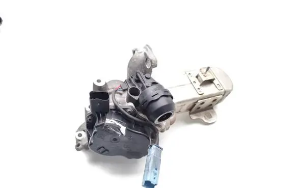 Ford Grand C-MAX EGR valve 9671398180