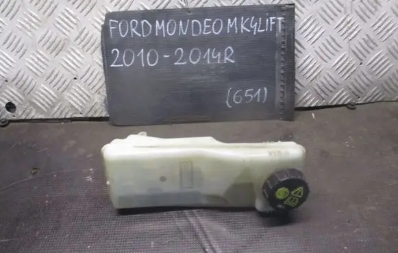 Ford Mondeo MK IV Brake fluid reservoir 03350890141