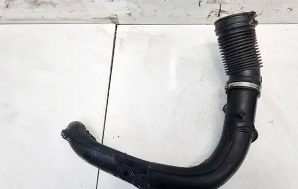 Citroen C5 Intercooler hose/pipe 9684878980