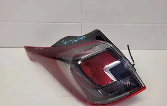 Opel Crossland X Rear/tail lights 207981
