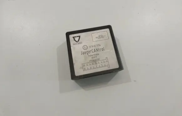 Audi A6 S6 C6 4F Tow bar relay 4F0907383C