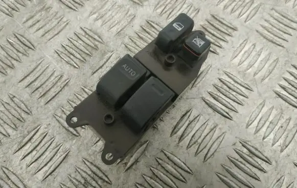 Toyota Yaris Electric window control switch