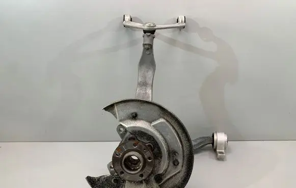Volvo S90, V90 Front wheel hub spindle knuckle 31682225