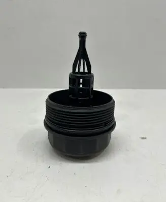Mercedes-Benz Sprinter W906 Oil filter cover 6740217