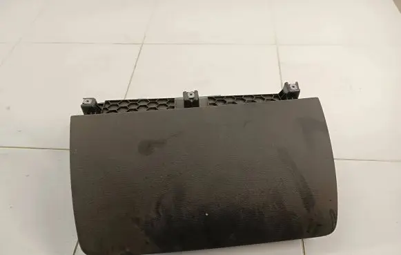 Audi Q7 4L Glove box 4L1857035D