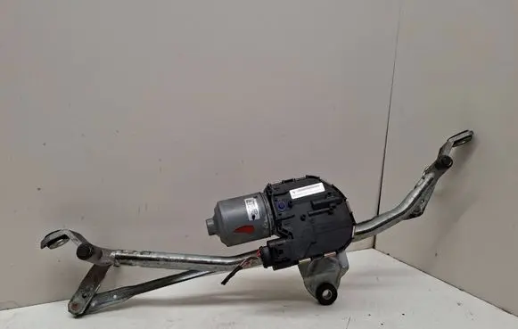 BMW X3 F25 Front wiper linkage and motor 1137328561 1402582763