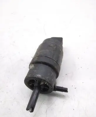 Iveco Daily 6th gen Windscreen/windshield washer pump 504015670