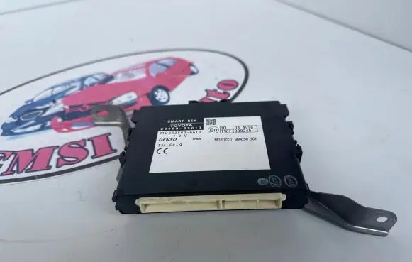 Toyota Avensis T270 Keyless (KESSY) go control unit/module 8999005013 MB2325006613