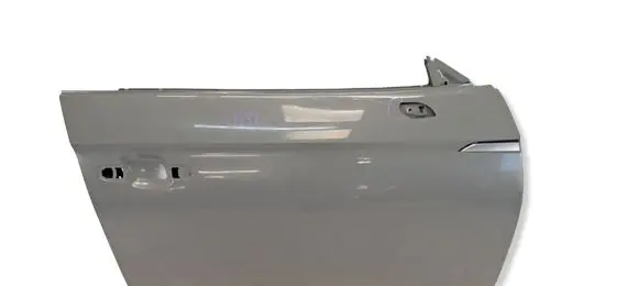 Audi A5 Front door D237