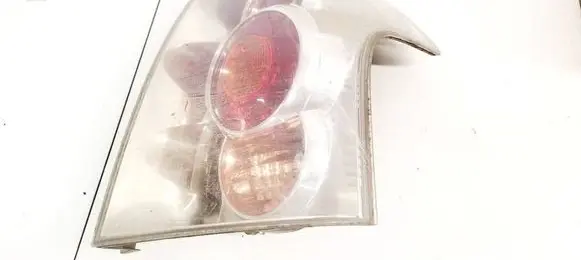 Toyota Corolla Verso AR10 Rear/tail lights 