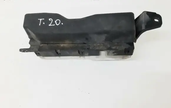 Toyota Corolla Verso E121 Fuse box set