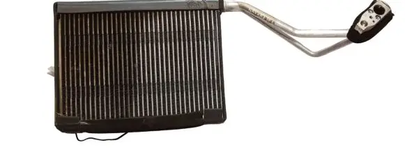 Nissan Navara D23 A/C cooling radiator (condenser) 92200JN00A 272804KJ0A
