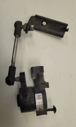 Dodge Durango III Rear suspension height sensor lever 68245332AF 68245332AD 68245332AE