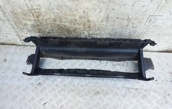 Volvo V40 Intercooler air guide/duct channel 31383999