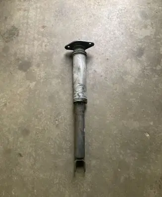 SsangYong Korando Rear shock absorber/damper 4531034000